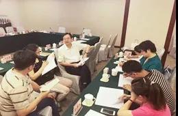 《通(tōng)脈養心丸治療冠心病心絞痛臨床應用(yòng)專家(jiā)共識》討(tǎo)論會(huì)順利召開(kāi) 《通(tōng)脈養心丸治療冠心病心絞痛臨床應用(yòng)專家(jiā)共識》討(tǎo)論會(huì)順利召開(kāi)