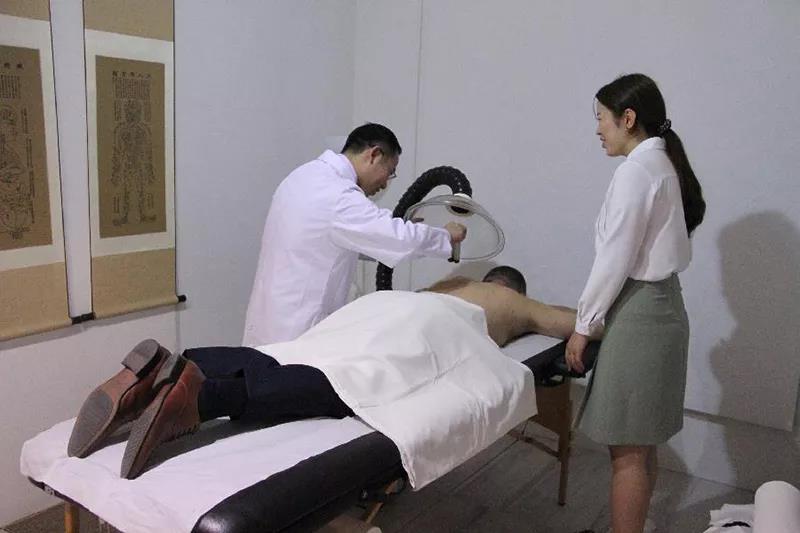 讓中華瑰寶為(wèi)呵護人(rén)類健康再放(fàng)異彩——我國(guó)中醫(yī)藥傳承創新發展邁進新時(shí)代