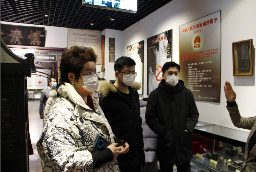 “觀民(mín)間(jiān)中醫(yī)博物(wù)館，探紅(hóng)色革命醫(yī)藥史”主題黨日(rì)活動成功舉行(xíng)！