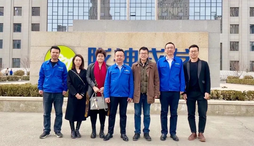 充分(fēn)發揮隴藥獨特優勢,推動甘肅中醫(yī)藥高(gāo)質量發展 充分(fēn)發揮隴藥獨特優勢,推動甘肅中醫(yī)藥高(gāo)質量發展