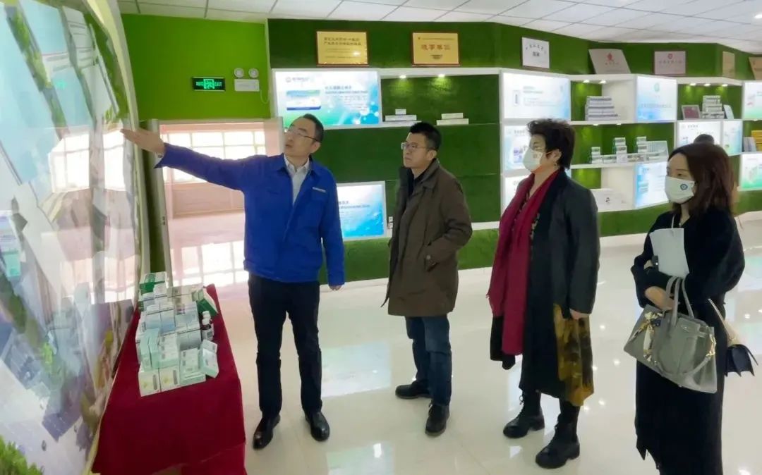 充分(fēn)發揮隴藥獨特優勢,推動甘肅中醫(yī)藥高(gāo)質量發展 充分(fēn)發揮隴藥獨特優勢,推動甘肅中醫(yī)藥高(gāo)質量發展