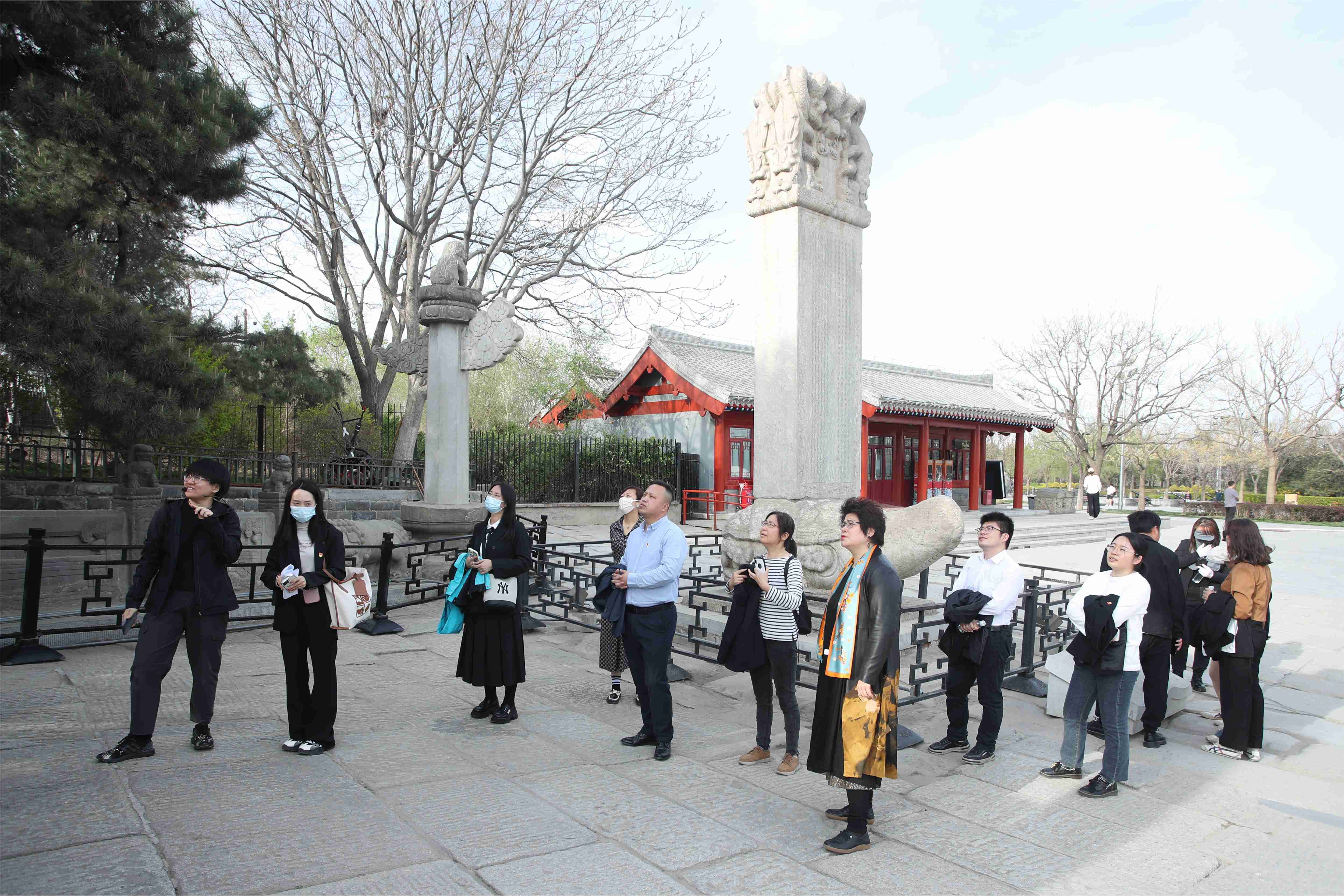 共築抗戰精神,培育愛(ài)國(guó)情懷 ——康衆集團黨支部赴中國(guó)人(rén)民(mín)抗日(rì)戰争紀念館開(kāi)展主題黨日(rì)活動 共築抗戰精神,培育愛(ài)國(guó)情懷 ——康衆集團黨支部赴中國(guó)人(rén)民(mín)抗日(rì)戰争紀念館開(kāi)展主題黨日(rì)活動