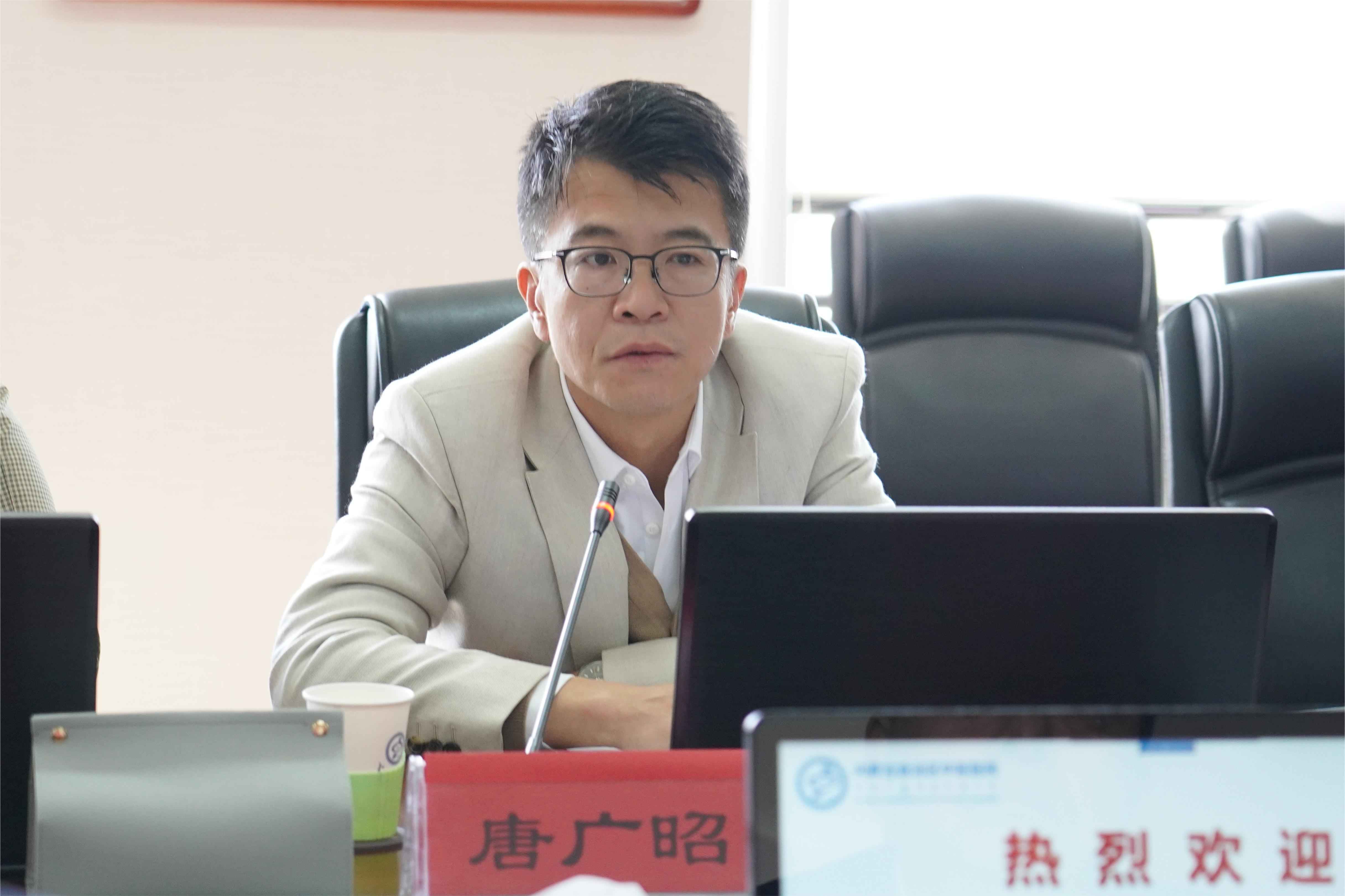 康衆時(shí)代與內(nèi)蒙古自(zì)治區(qū)中醫(yī)醫(yī)院達成戰略合作(zuò),共迎臨床試驗研究新篇章(zhāng)! 康衆時(shí)代與內(nèi)蒙古自(zì)治區(qū)中醫(yī)醫(yī)院達成戰略合作(zuò),共迎臨床試驗研究新篇章(zhāng)!