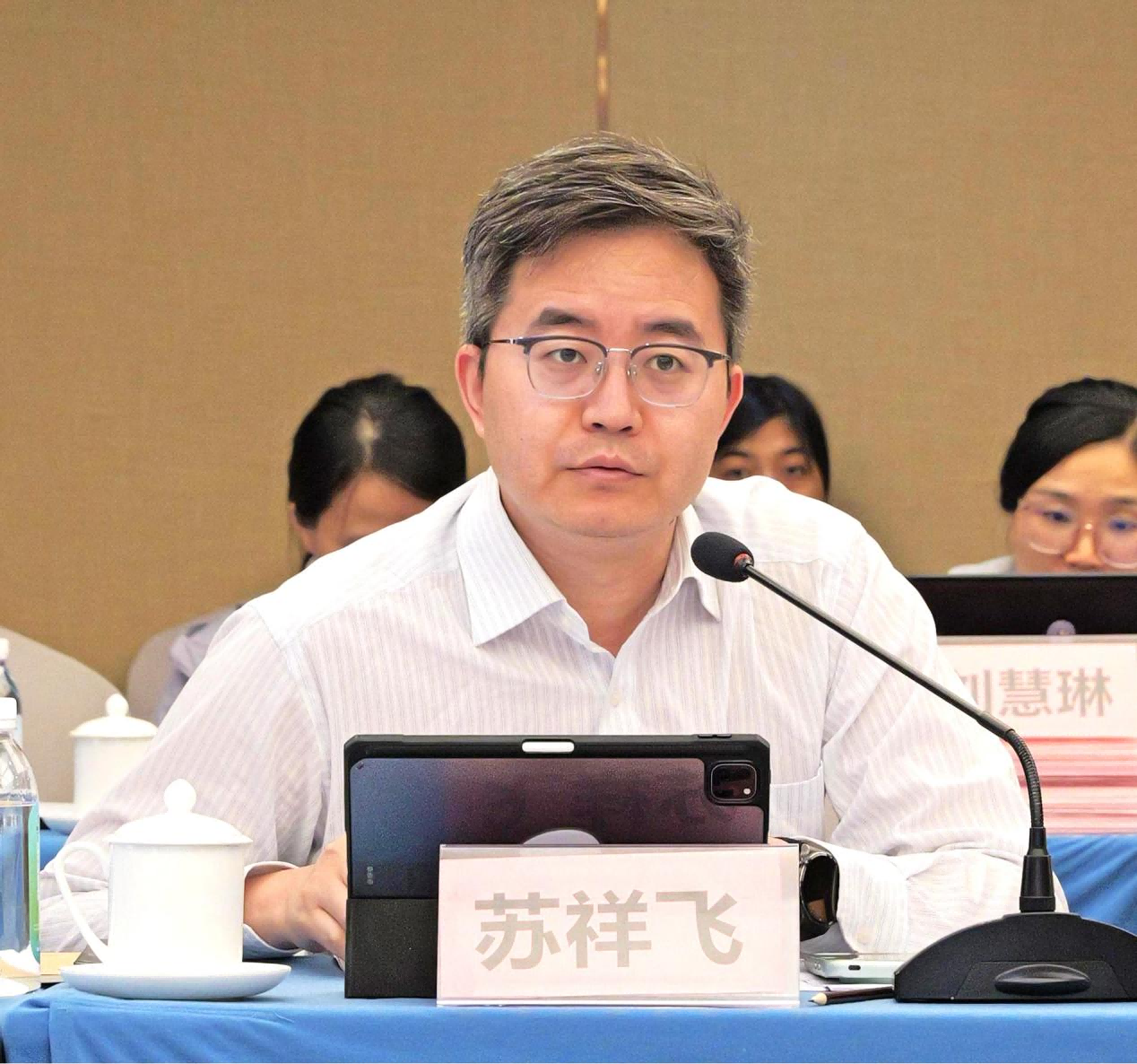 《中西(xī)醫(yī)結合防治糖尿病下(xià)肢血管病變的(de)循證評價研究——行(xíng)氣活血經典藥對(duì)（川芎、丹參）的(de)循證評價與新藥轉化(huà)研究》項目啓動會(huì)正式舉辦！